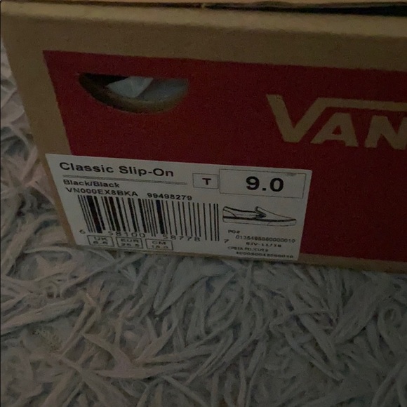 Slip on vans - Picture 3 of 3